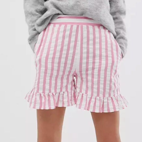 ASOS DESIGN pink stripe shorts with ruffle hem - Picture 2 of 6